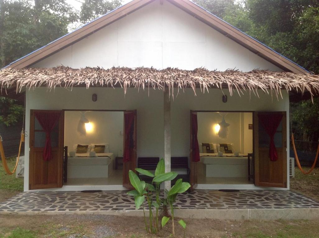 Papillon Bungalows Ko Lanta Esterno foto